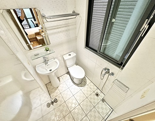 近一中🔥電梯✨台電✨陽台獨洗曬✨雙租補✨戶籍✨衛浴開窗 - Image 9