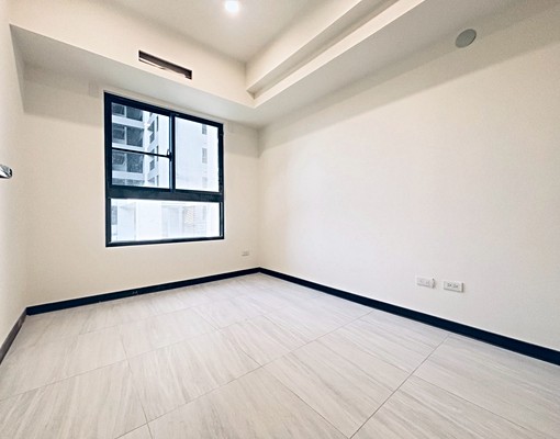 你沒看過的U型陽台❓良勳森悅三房平車含管可租補 - Image 11