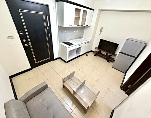 社區型正一房一廳汽車位管理員近好事多文心路🔥 - Image 3