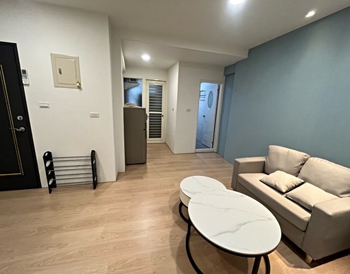 可租補金山路正一房一廳、陽臺(有隔間,前後採光可兩大房 - Image 1