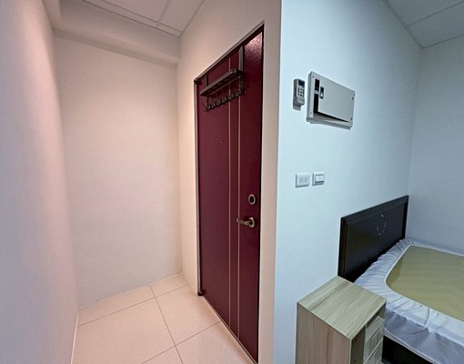 橋和⚡️可租補稅☀️採光通風☀️獨洗曬☀️傢俱齊☀️租金便宜 - Image 3