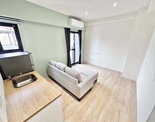 稀有釋出一間✨全新完工✨正一房一廳✨超強地段✨可雙租補 - Image 2