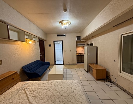 中山國小捷運採光套房/可寵/可雙租補 - Image 2