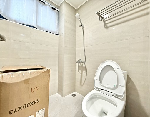 精美商務風🔥可雙租補短租🔥衛浴開窗🔥陽台獨洗流理台 - Image 8