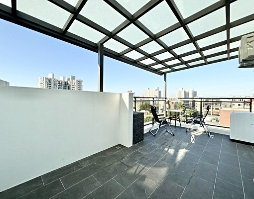 精美商務風🔥可雙租補短租🔥衛浴開窗🔥陽台獨洗流理台 - Image 9