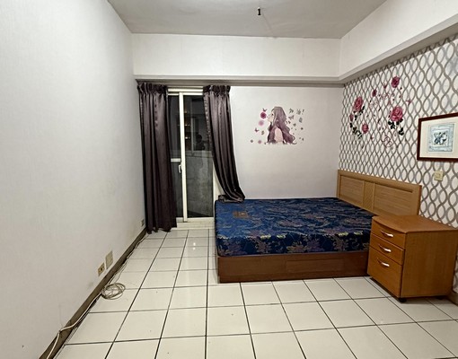 中山國小捷運/獨立套房/可寵/可雙租補//有陽台/車位另計 - Image 1