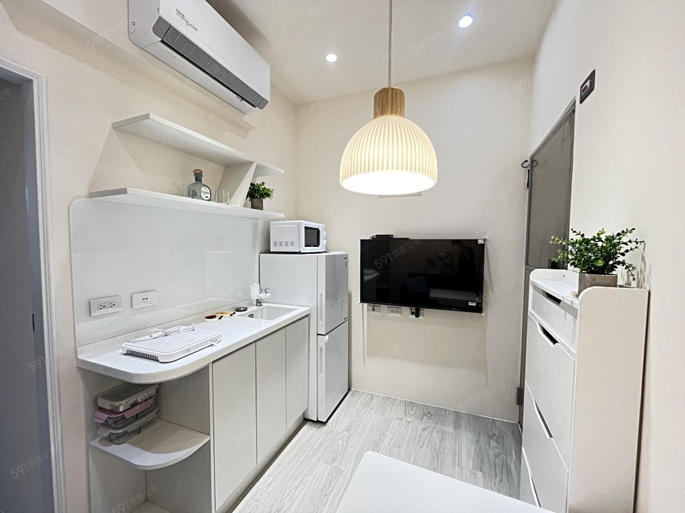 一級省電冷暖空調*2台
一級省電雙門大冰箱
微