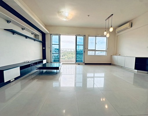 綠中海景觀三房+可抽籤車位/可租補~卓越團隊露露林 - Image 1