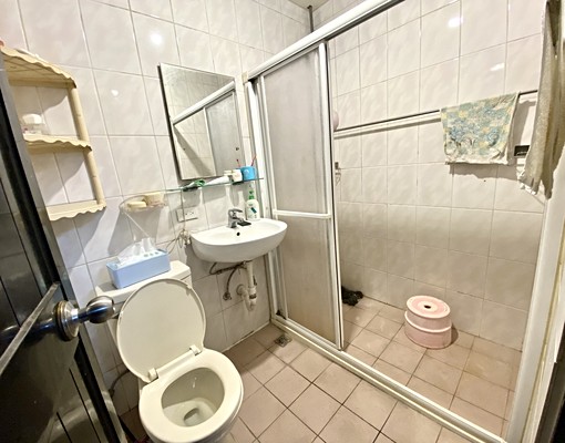 芝山捷運站旁.可短租.免爬高.台電.生活機能佳 - Image 4