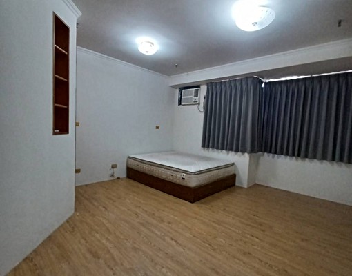 溫馨明亮寬敞全新櫸木地板套房 - Image 2