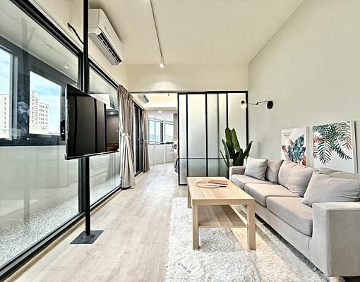 全新一房一廳未入住可租補✨奢華現代風✨低調奢華✨近一中 - Image 2