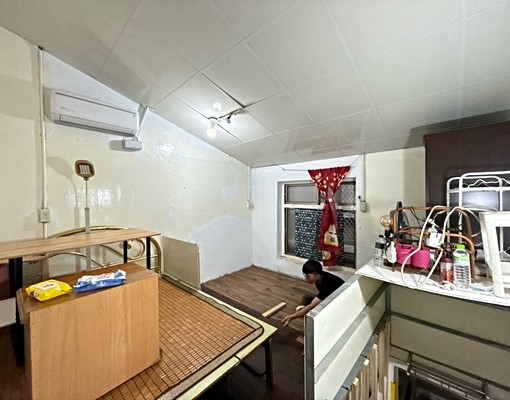 中華路二段林蔭步道兩房透天厝雙套房家具家電齊全趕緊來看 - Image 13