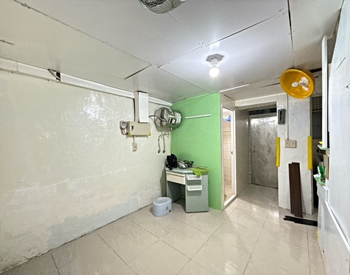 中華路二段林蔭步道兩房透天厝雙套房家具家電齊全趕緊來看 - Image 9