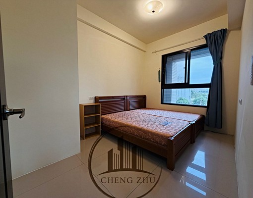 東區秀泰🔥湖濱新綻✨超大三房平車💎可寵物戶籍租補 - Image 7