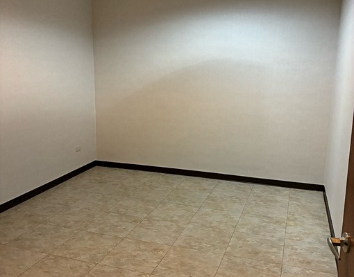 近板橋府中捷運站 - Image 2