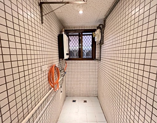 幸福商圈全新高檔裝潢電梯溫馨2房(仲介勿擾) - Image 11