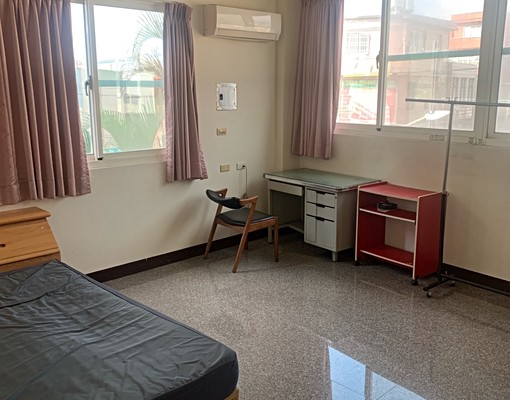 新屋國中大門旁> - Image 10