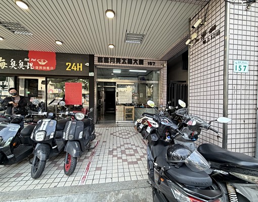 雄商可租補全新整理大套房 - Image 13