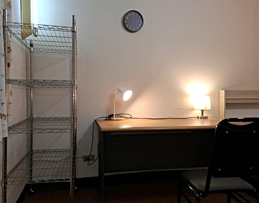 世貿中心,中工二路,三樓單人套房,近工業區, - Image 7