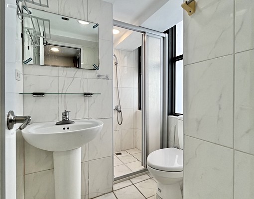 ✨可租補✨獨立陽台,洗衣機✨不用追垃圾車 - Image 9