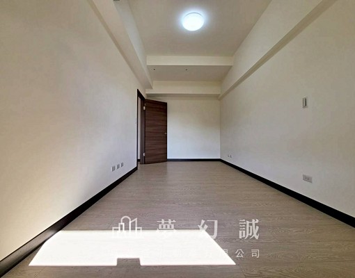 三鐵共構,夢幻誠兩房含平面車位,可租補 - Image 6