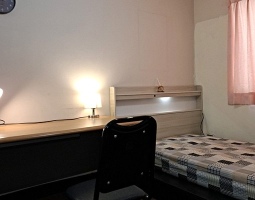 世貿中心,中工二路,三樓單人套房,近工業區, - Image 15