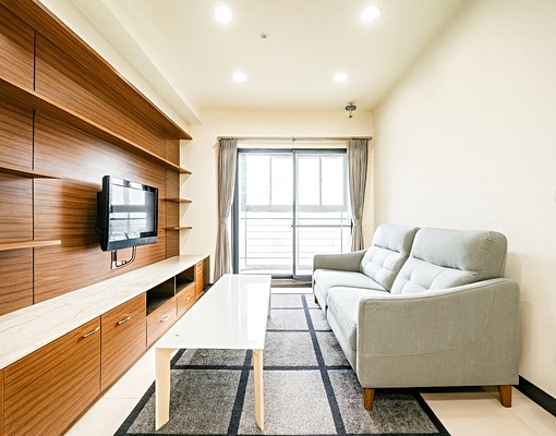 富宇次頂樓河景2房平車高鐵生活圈 - Image 2