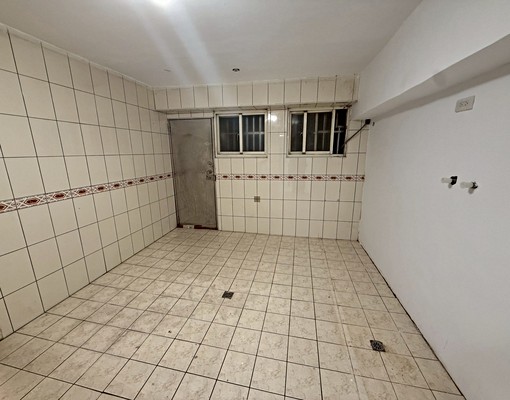 傑出租屋/稀有1樓全新裝潢,可寵可補助入籍,雙車位! - Image 10