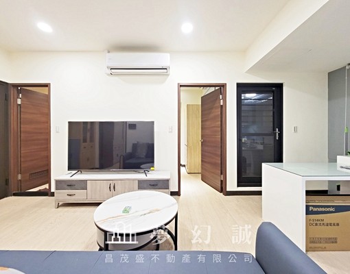 高鐵特區。全配兩房含管。可租補台水電 - Image 1