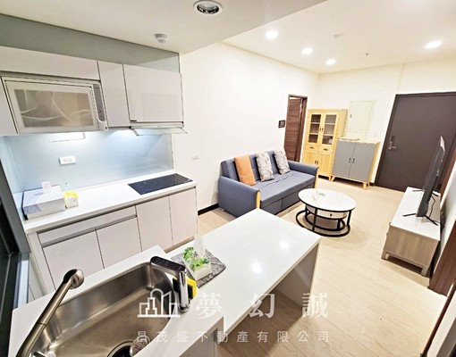 高鐵特區。全配兩房含管。可租補台水電 - Image 4