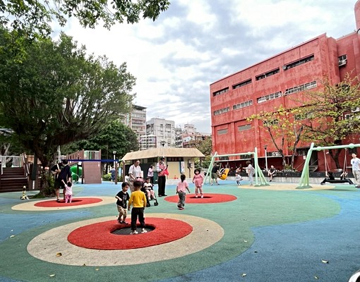 電梯套房/自租/採光好/捷運旁 - Image 8