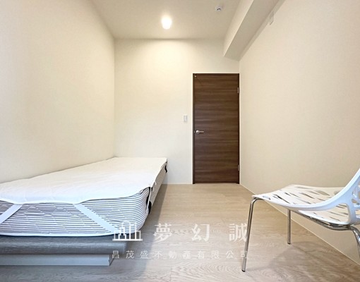 高鐵特區。全配三房含管。可租補台水電 - Image 9