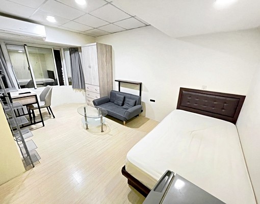 仁愛國小【超值大空間】獨洗衣機★警衛管理★有電梯 - Image 1