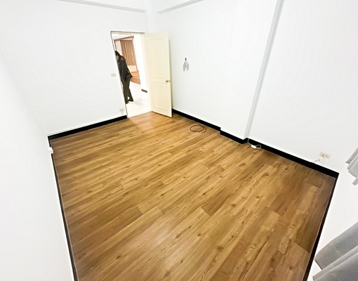 捷運新店【優質3房2衛】低樓層★有廚房★採光佳 - Image 9