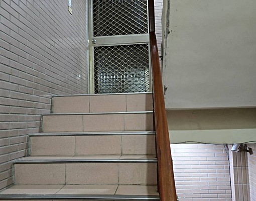 出租/正環西路~A21捷運旁大坪數住辦{可多用途} - Image 10