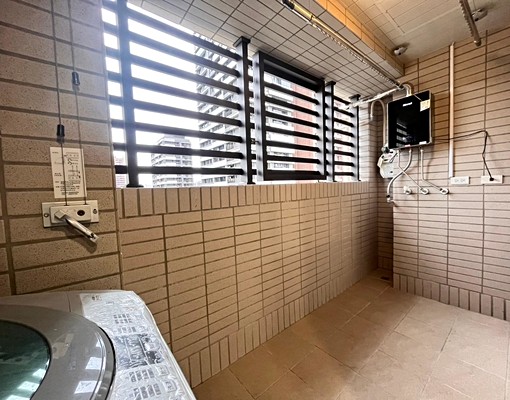 📣中路【一品硯3房車】新裝潢/傢俱電全配 - Image 6