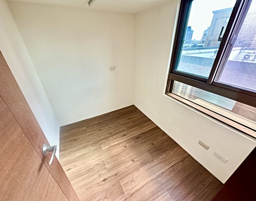 平鎮復旦商圈4+1房含車位 - Image 3