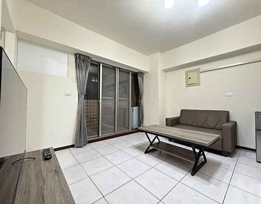 南屯搶手套房💯正1房1廳💯電梯大樓 - Image 3