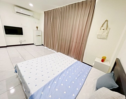 仁和路上/超大空間/超大陽台/採光一級棒 - Image 9