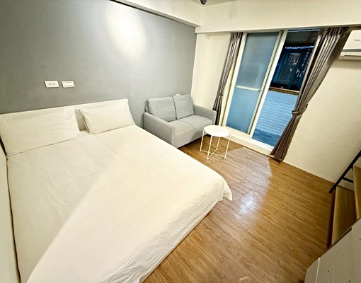 欣欣百貨旁、管理員、垃圾代收、獨立陽台、中山站 - Image 1