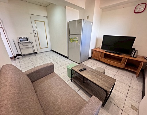 租屋找77✿大有大業社區電梯1+1,可補助 - Image 2