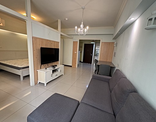 近民生路三民路民權路巨城百貨旁 - Image 2