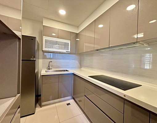 嶺東全新三房平車傢俱家電齊全! - Image 3