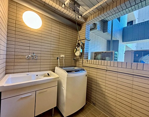 嶺東全新三房平車傢俱家電齊全! - Image 12