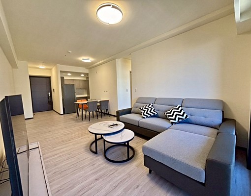 嶺東全新三房平車傢俱家電齊全! - Image 1