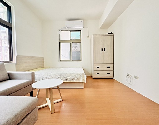 ✨可租補✨近東湖明亮舒適套房(含水費網路第四台) - Image 4