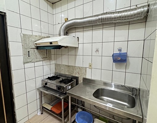 飯店式管理~垃圾集中~大套房有陽台~可申請租金補助 - Image 2