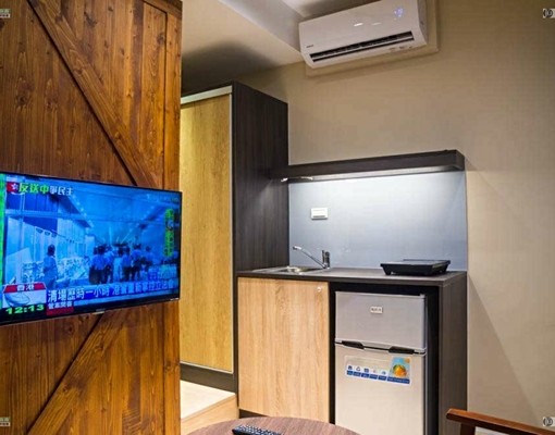 宏國路/近江子翠捷運/大使用空間可租補戶籍/上班族首選 - Image 1