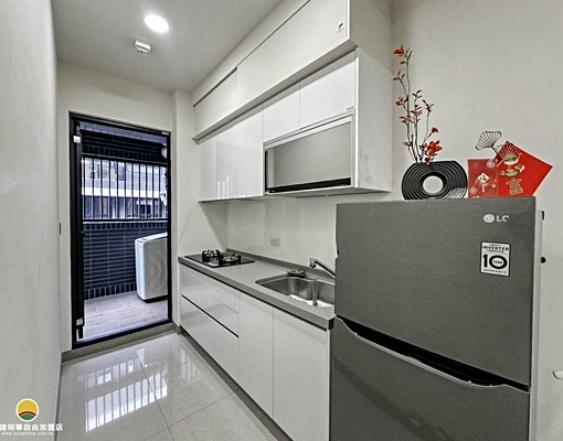 【宥】|城揚綠廳院|輕裝潢高樓兩房車位 - Image 4