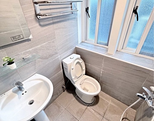 大里區電梯透天#可貓#可雙租補#近大里親子館 - Image 9